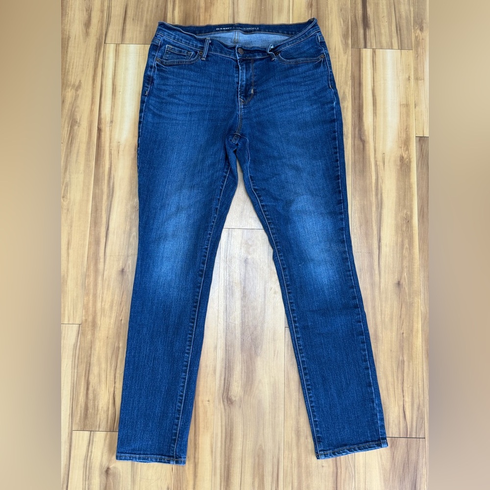 134: Old Navy Women's Classic Blue Skinny Jeans - 10